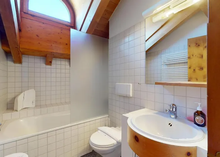 Flurina 45 Apartman *