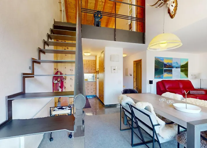 Flurina 45 Apartman *