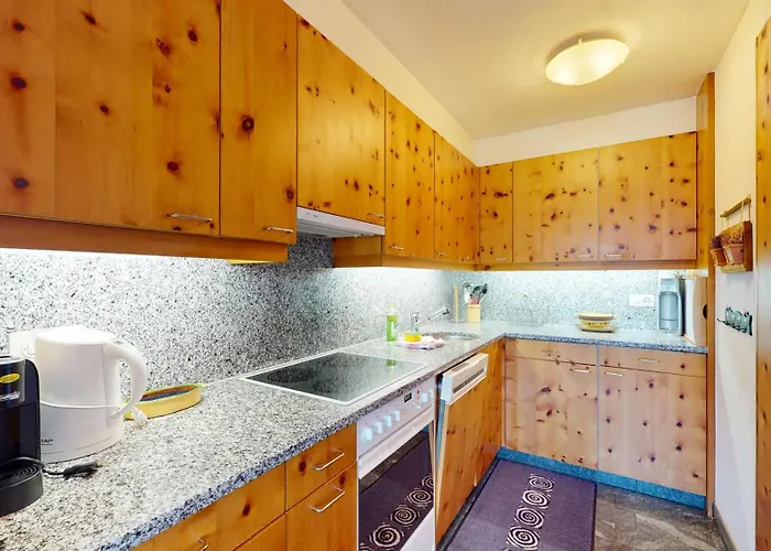 Flurina 45 Apartman *